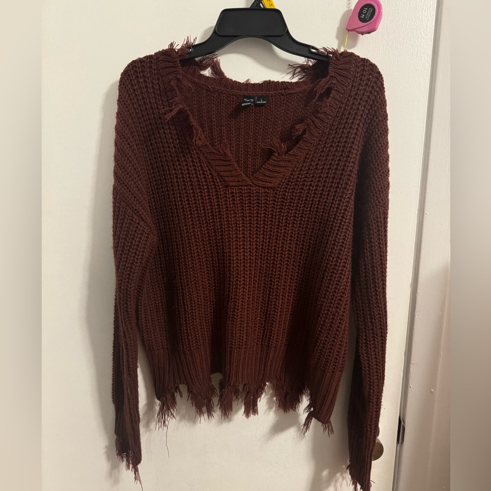 Sweater (Ripped Look)